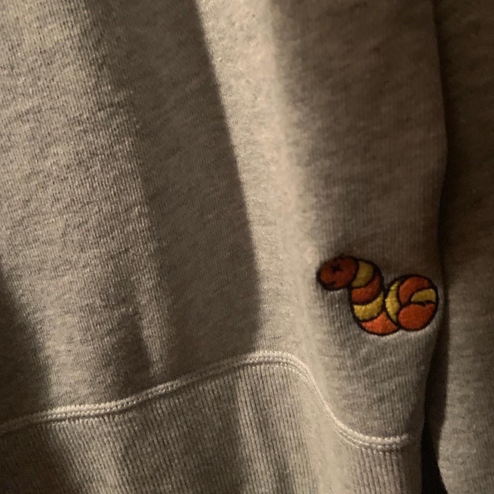Kaws x Uniqlo collab Size MEDIUM